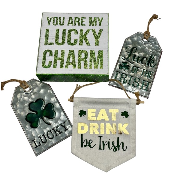 St. Patrick’s Day NWT Wooden Block, Metal Tags, and Mini Flag Decor Bundle of 4 - Picture 7 of 7